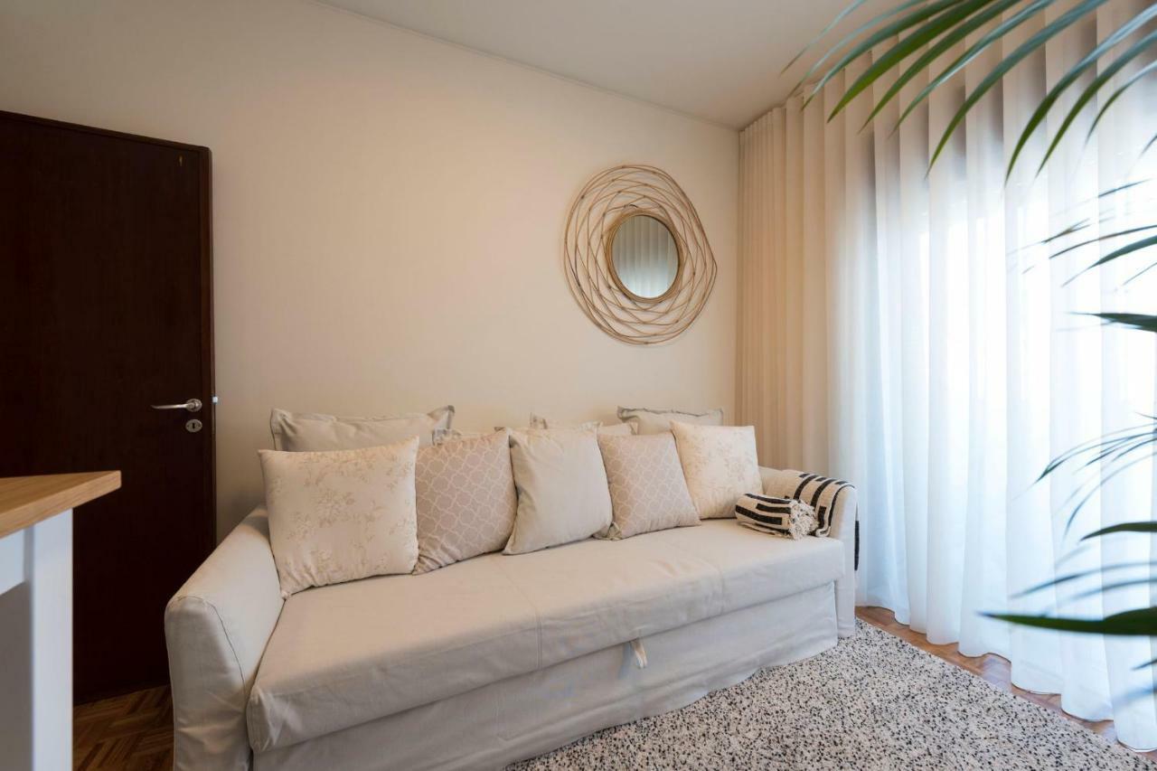 Lovelystay - Genuine Bonfim Balcony Flat Porto Exterior foto